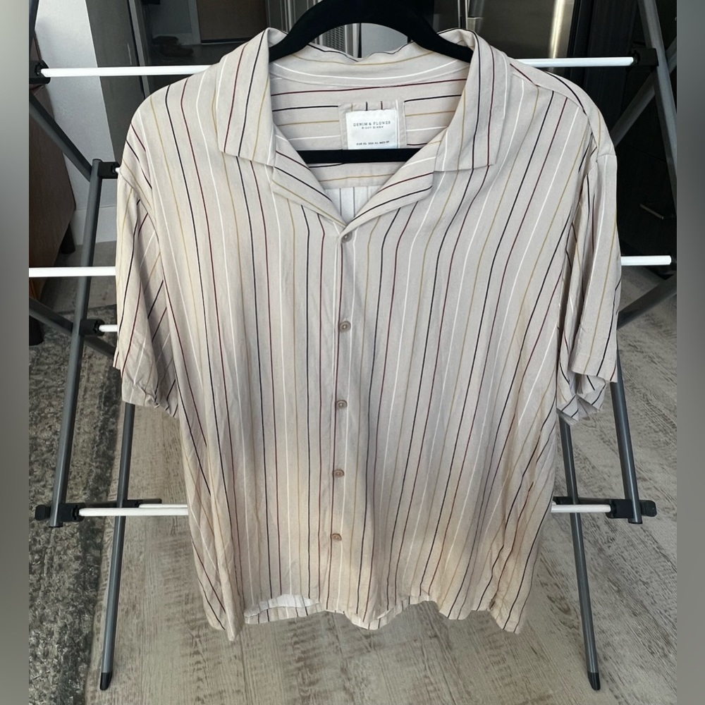 Ricky Singh Casual short sleeve button down.
